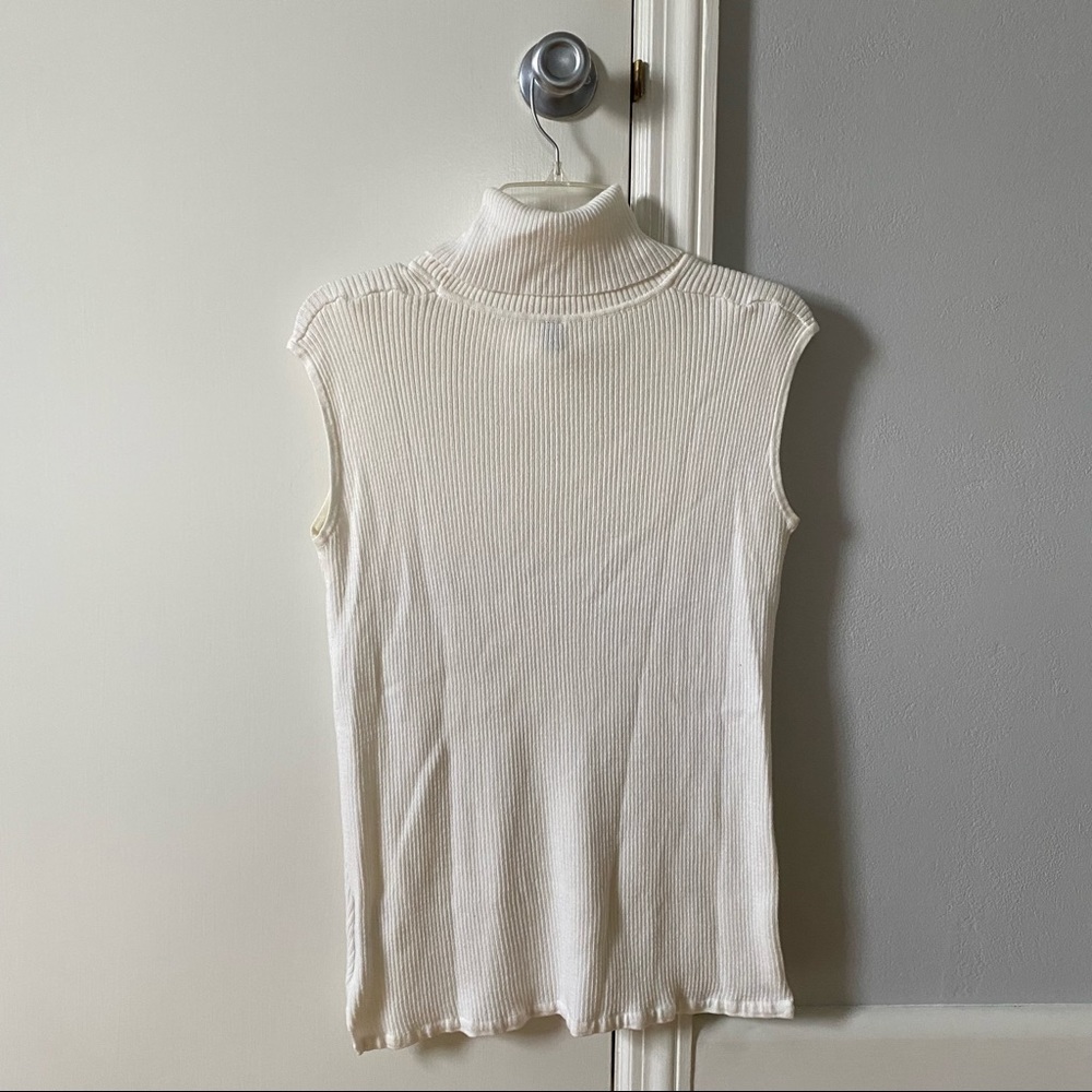 Turtleneck tank top
